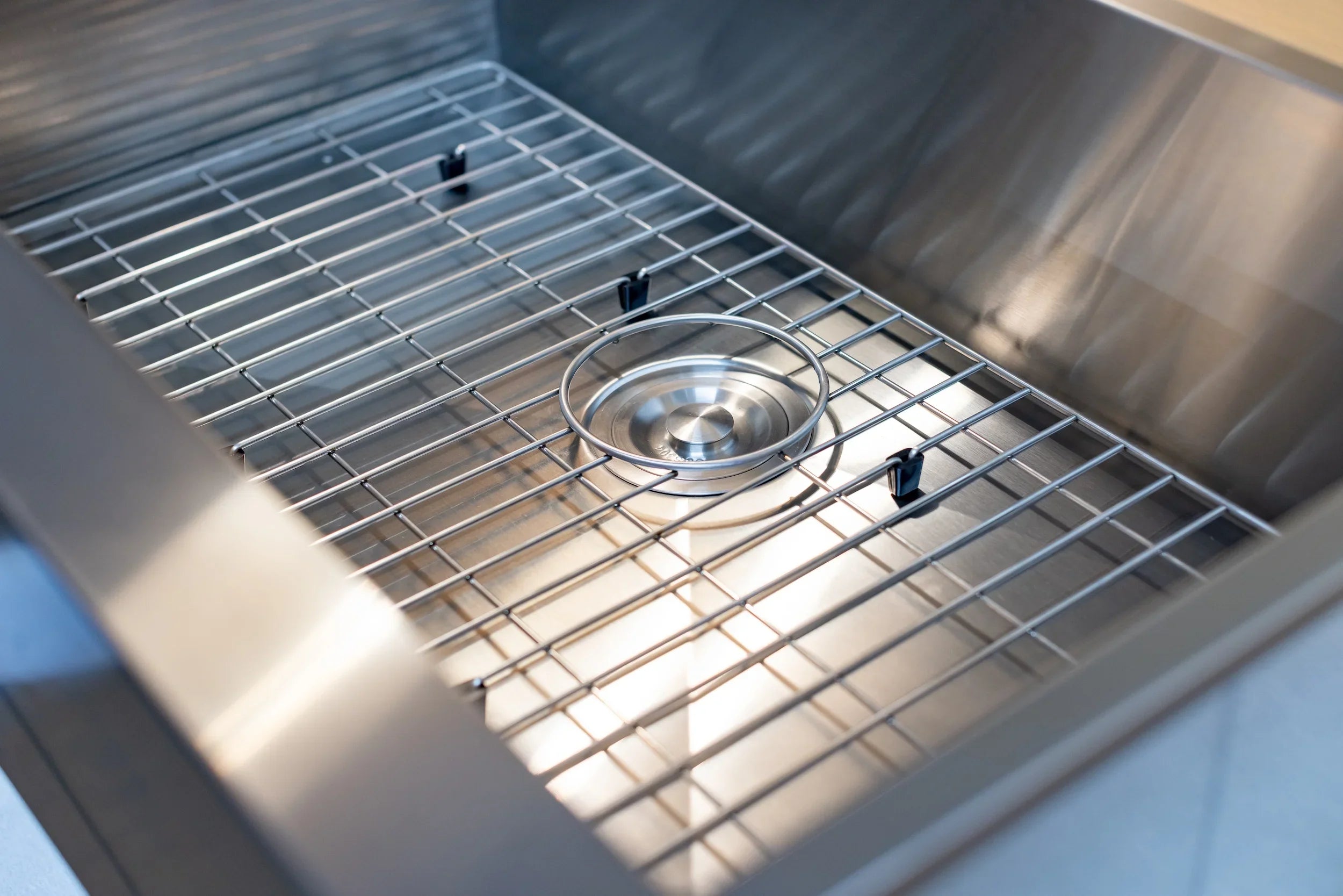 TrueFlame 32-Inch Farmhouse Sink (TF-NK-32FH)
