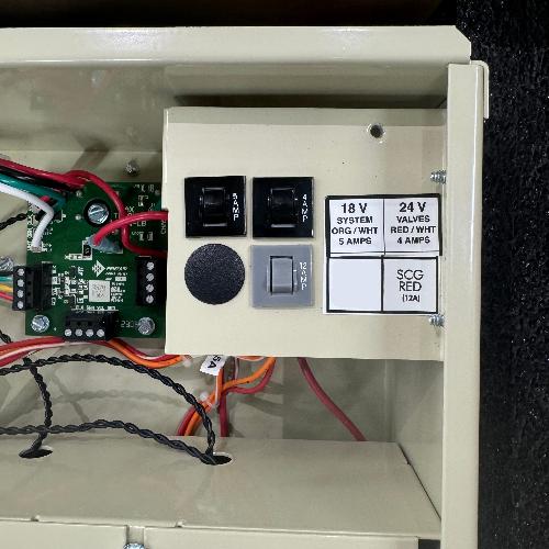 Pentair | 522041 | IntelliCenter Load Center with IntelliChlor Transformer | Pool & Spa Automation | 150A Sub-Panel