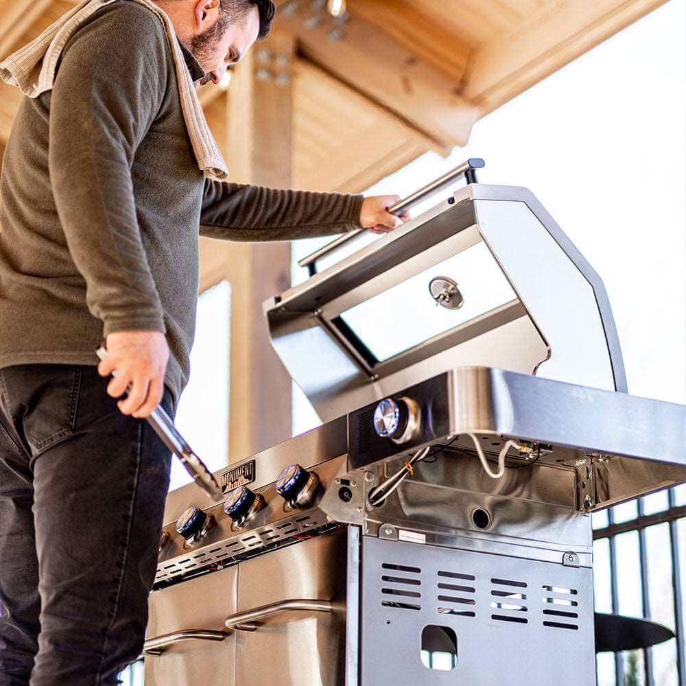 Monument Classic Gas Grill in Stainless Steel with 4 Burners (41847NG)
