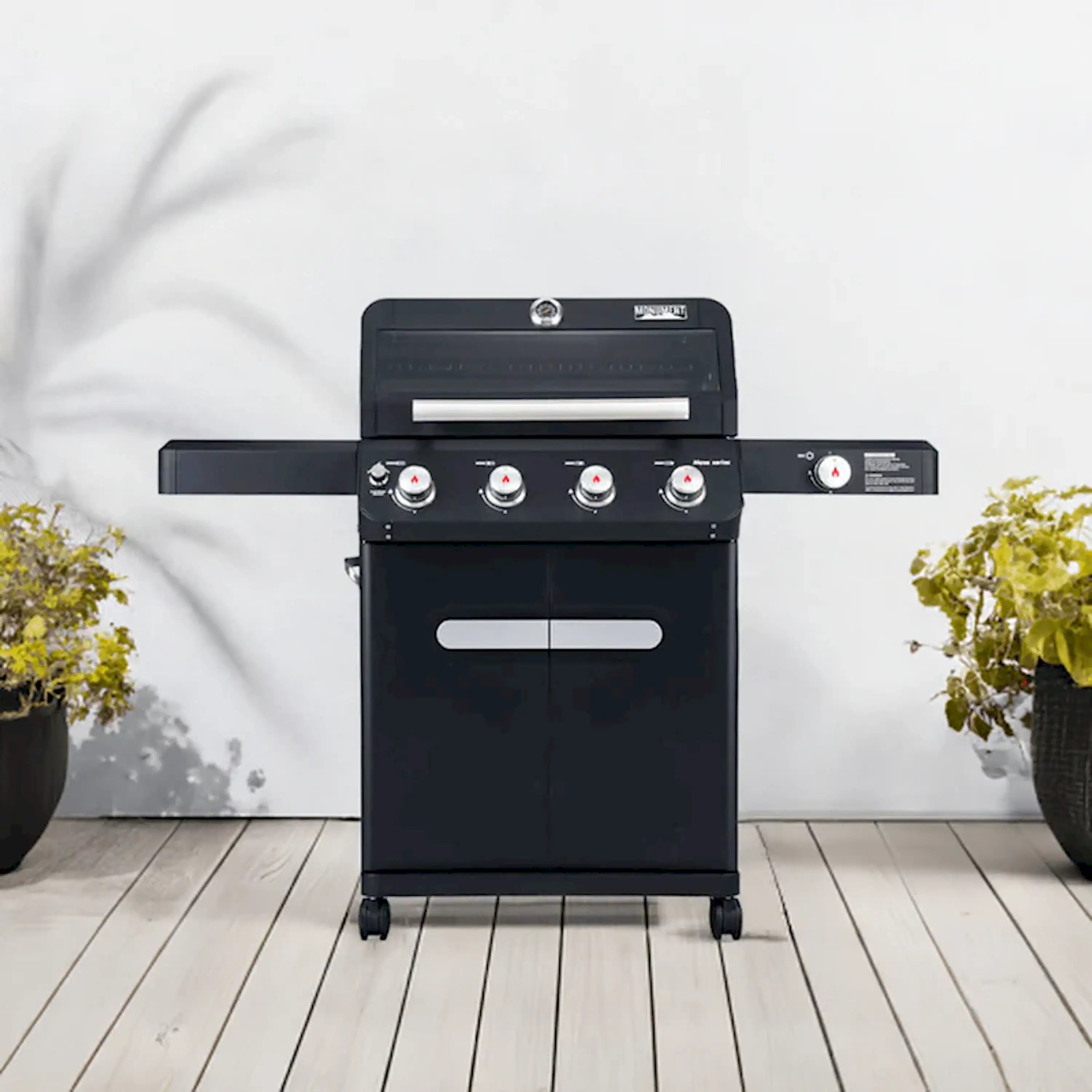 Monument Mesa 4 Burner Black Powder Coated Propane Gas Grill (M425)