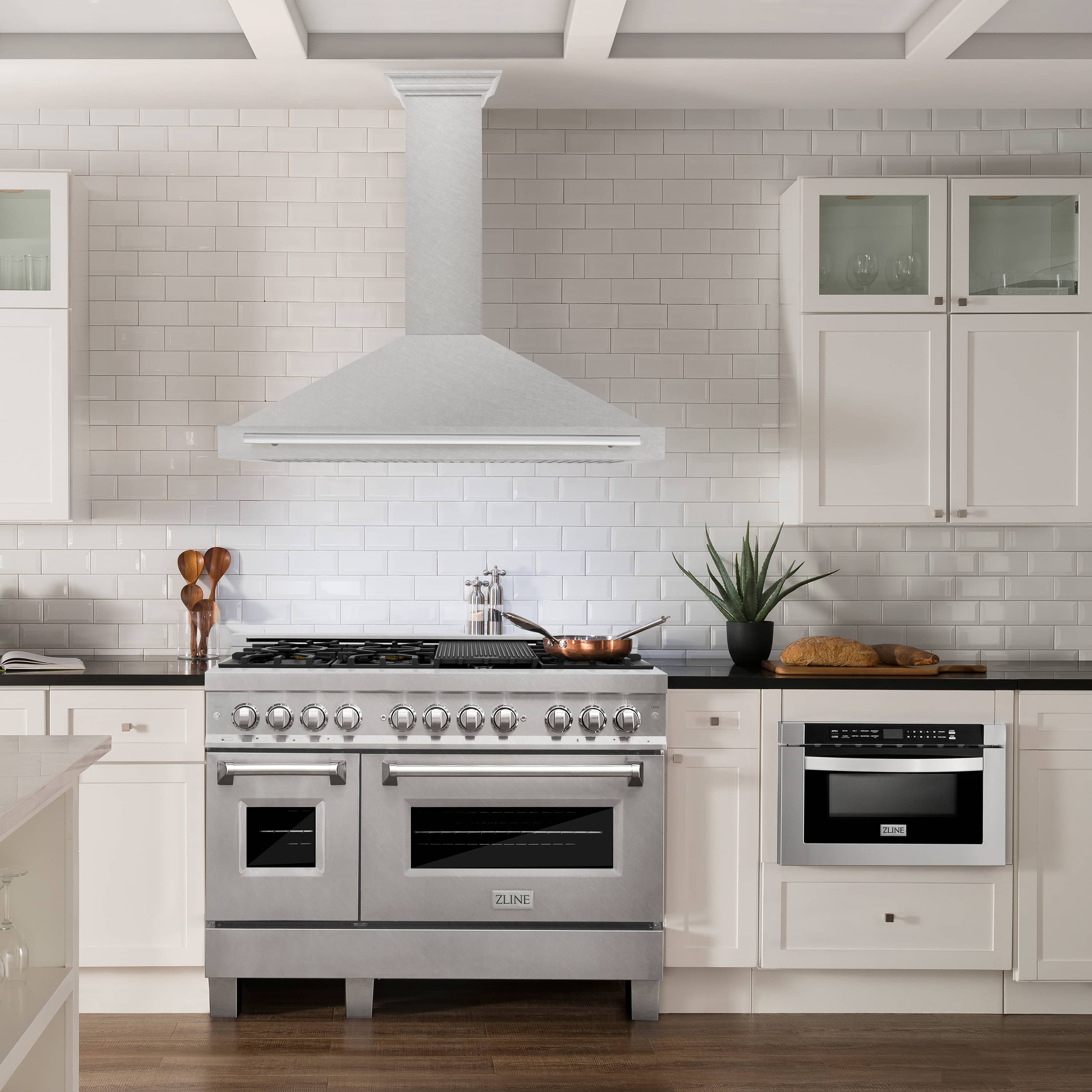 ZLINE 48-Inch Wall Mounted Range Hood in Satin Stainless Steel with Stainless Steel Handle (KB4SNX-48)